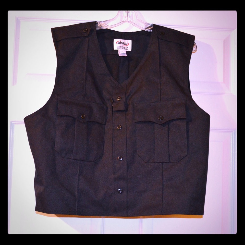 Body armor outer carrier